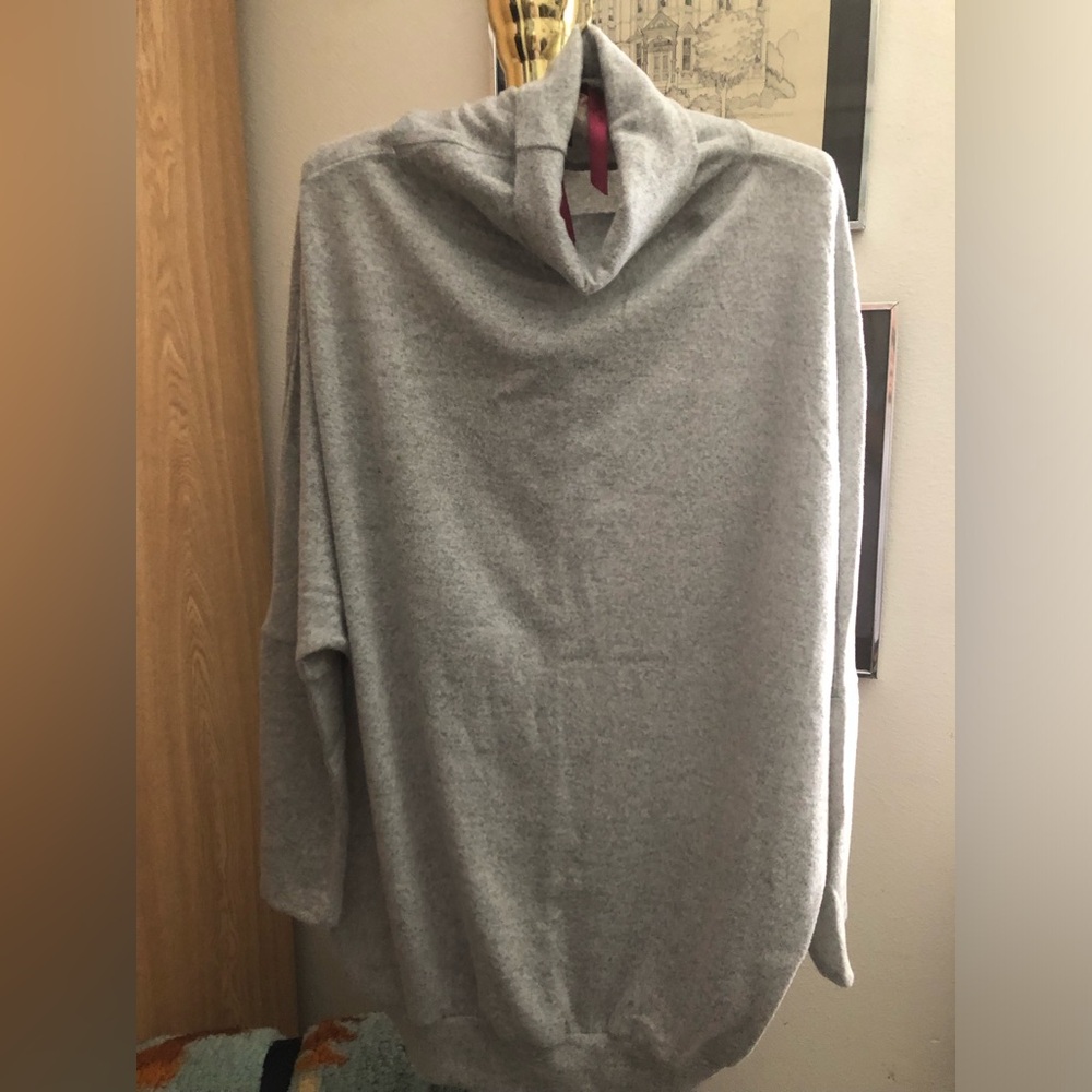 Yana k Sweater Heather gray 2-toned  Hachi  ONE size s-Xl New! - Picture 3 of 9